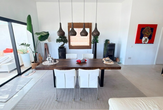 Resale - Villa - Pinoso - Inland