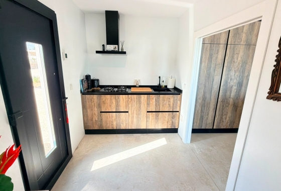 Resale - Villa - Pinoso - Inland