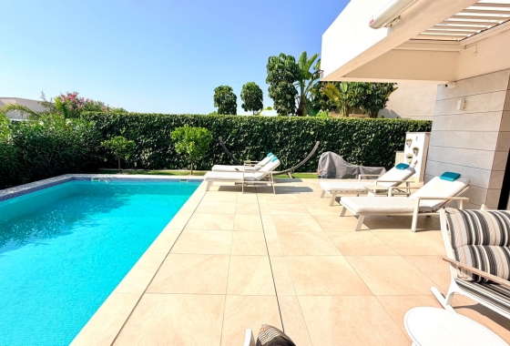 Wiederverkauf - Villa - Los Montesinos - Costa Blanca