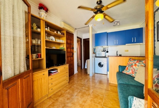 Resale - Apartment / flat - La Mata - Puerto Romano