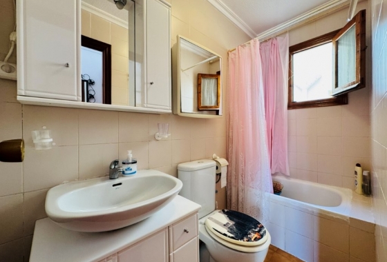 Resale - Apartment / flat - La Mata - Puerto Romano