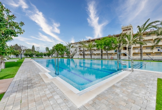 Resale - Apartment / flat - Alfas del Pí - Albir