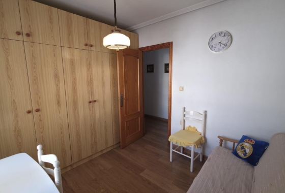 Resale - Apartment / flat - Torrevieja - Acequion