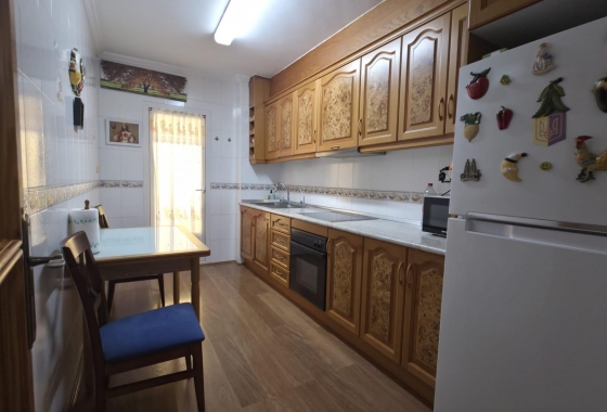 Resale - Apartment / flat - Torrevieja - Acequion