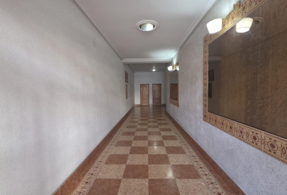Resale - Apartment / flat - Torrevieja - Acequion