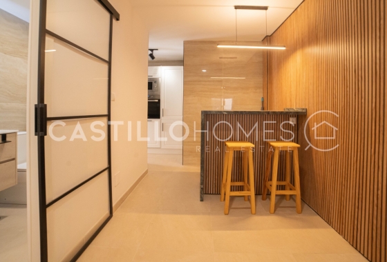 Resale - Apartment / flat - Torrevieja - Playa del Cura