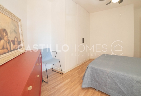 Resale - Apartment / flat - Torrevieja - Playa del Cura