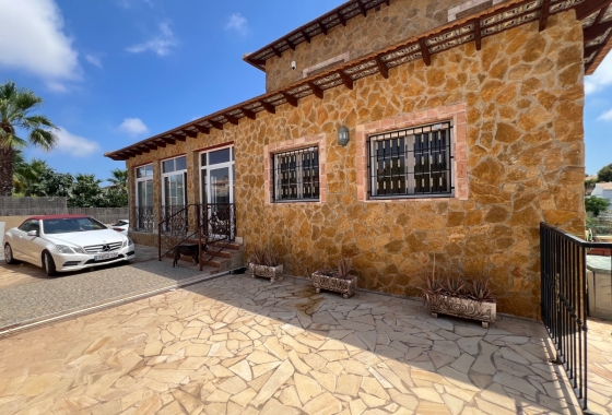 Resale - Villa - San Fulgencio - Costa Blanca