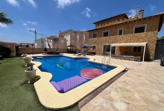 Resale - Villa - San Fulgencio - Costa Blanca