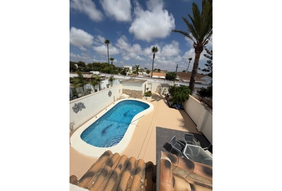 Resale - Villa - Orihuela Costa - Costa Blanca