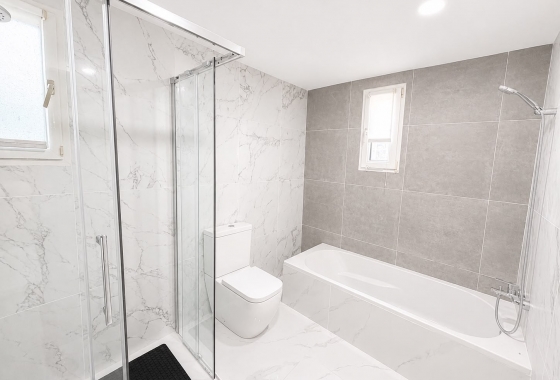 Resale - Villa - Orihuela Costa - Costa Blanca