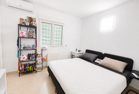Resale - Villa - Orihuela Costa - Costa Blanca