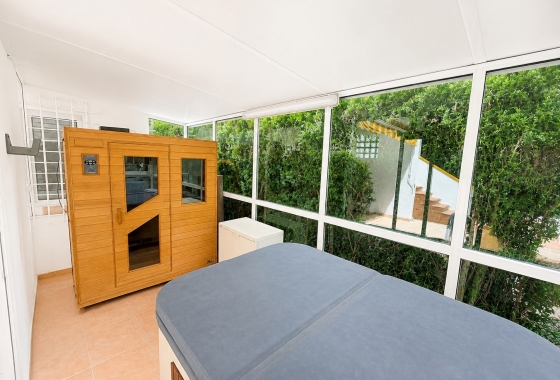 Resale - Villa - Orihuela Costa - Costa Blanca