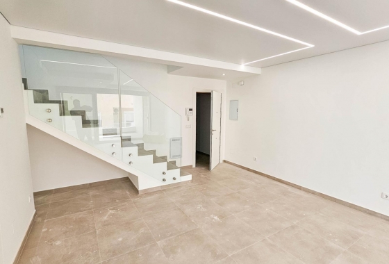 Resale - Penthouse - Torrevieja - Paseo Maritimo