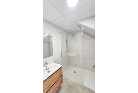 Resale - Penthouse - Torrevieja - Paseo Maritimo