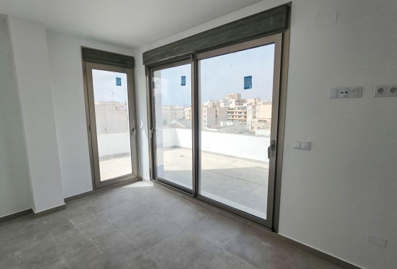 Resale - Penthouse - Torrevieja - Paseo Maritimo
