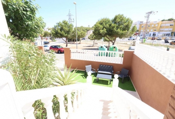 Resale - Villa - Orihuela Costa - Costa Blanca