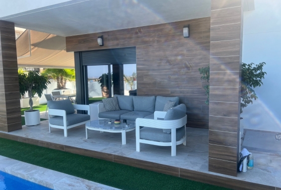 Перепродажа - Вилла - Los Montesinos - Costa Blanca