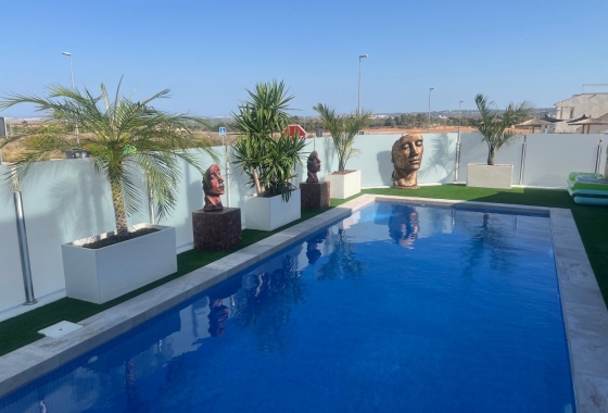Перепродажа - Вилла - Los Montesinos - Costa Blanca