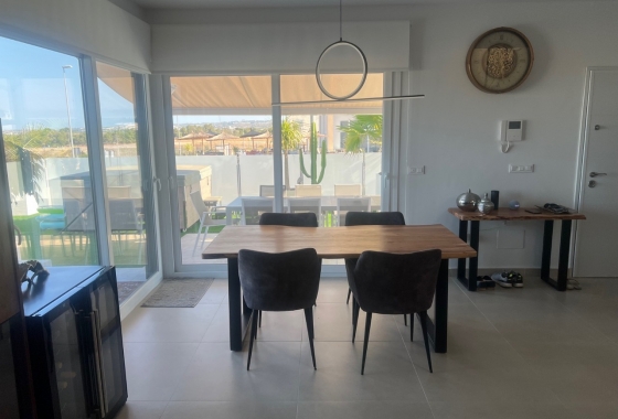 Перепродажа - Вилла - Los Montesinos - Costa Blanca
