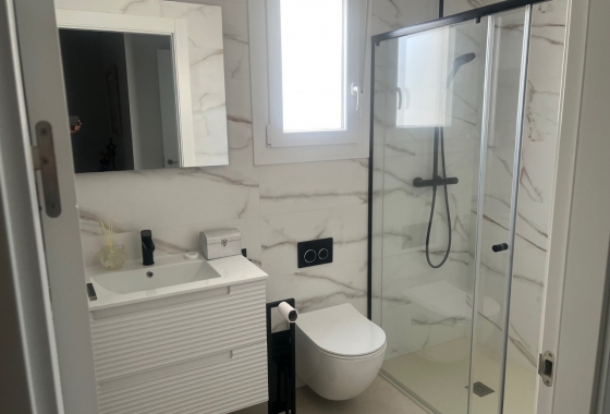 Перепродажа - Вилла - Los Montesinos - Costa Blanca