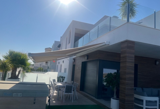 Перепродажа - Вилла - Los Montesinos - Costa Blanca