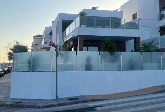 Перепродажа - Вилла - Los Montesinos - Costa Blanca