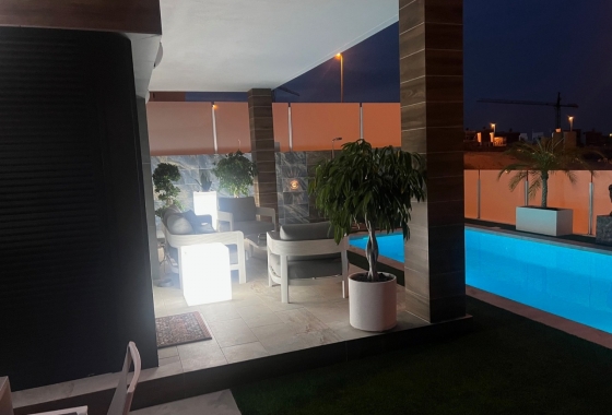 Перепродажа - Вилла - Los Montesinos - Costa Blanca
