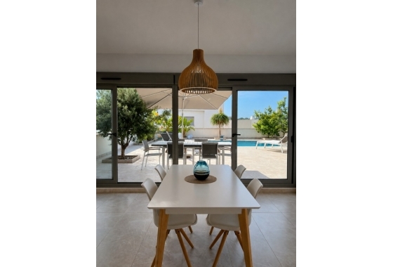 Перепродажа - Вилла - San Miguel de Salinas - Inland