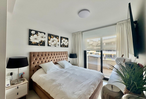 Перепродажа - Квартира - Orihuela Costa - Punta Prima