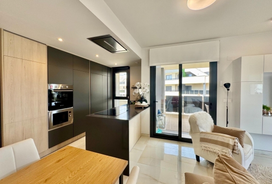 Перепродажа - Квартира - Orihuela Costa - Punta Prima
