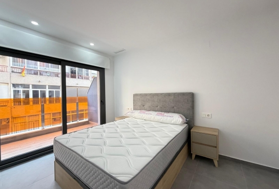 Перепродажа - Квартира - Torrevieja - Estacion De Autobuses