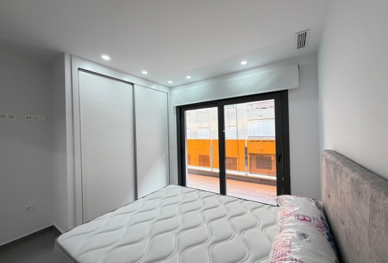Перепродажа - Квартира - Torrevieja - Estacion De Autobuses