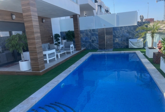 Перепродажа - Вилла - Los Montesinos - Costa Blanca