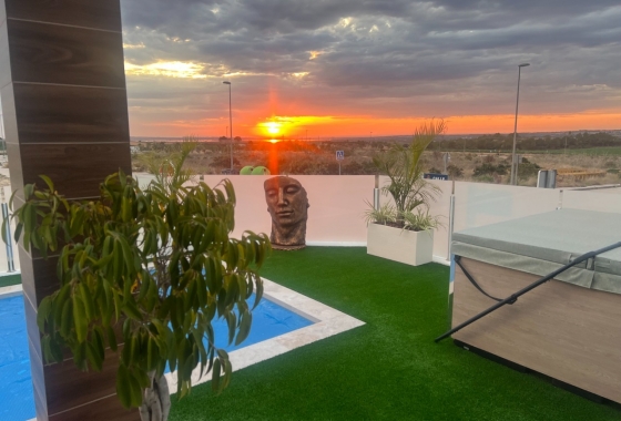 Перепродажа - Вилла - Los Montesinos - Costa Blanca
