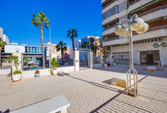 Reventa - Apartamento / piso - Torrevieja - Costa Blanca