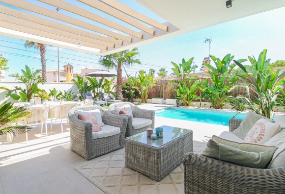 Revente - Villa - Orihuela Costa - Costa Blanca