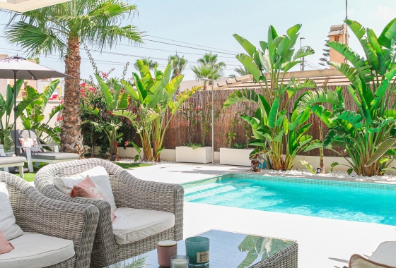 Revente - Villa - Orihuela Costa - Costa Blanca