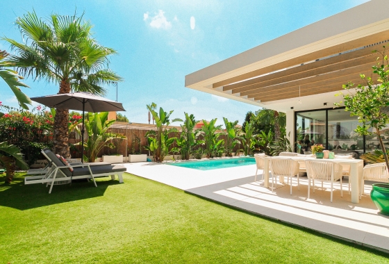 Revente - Villa - Orihuela Costa - Costa Blanca
