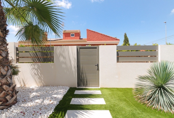 Revente - Villa - Orihuela Costa - Costa Blanca