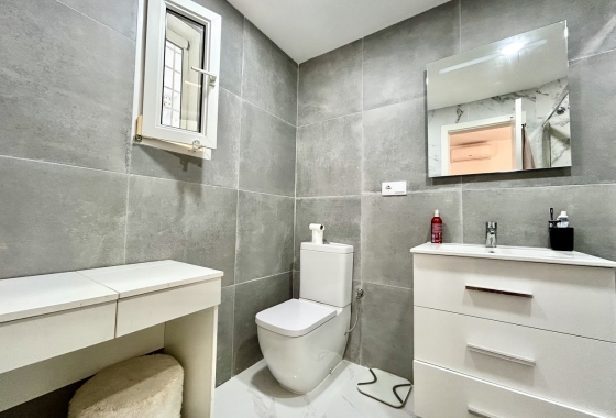Revente - Villa - Orihuela Costa - Costa Blanca