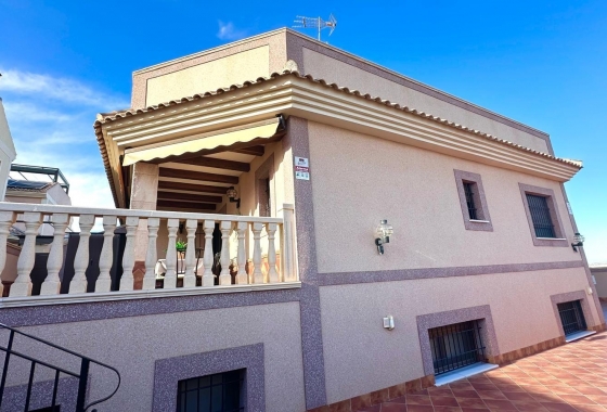 Revente - Maison de ville - Torrevieja - La Siesta