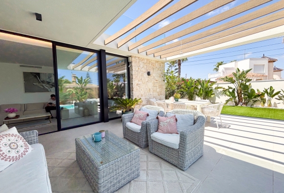 Revente - Villa - Orihuela Costa - Costa Blanca