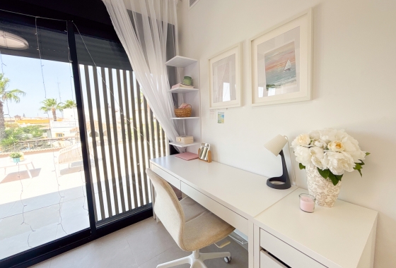 Revente - Villa - Orihuela Costa - Costa Blanca