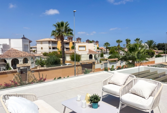 Revente - Villa - Orihuela Costa - Costa Blanca