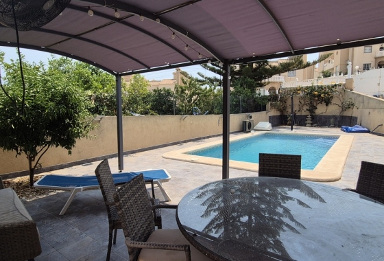 Wiederverkauf - Villa - Orihuela Costa - Costa Blanca