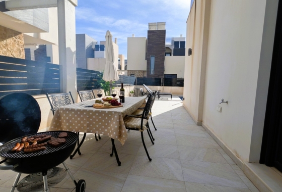 Herverkoop - Villa - Orihuela Costa - Costa Blanca