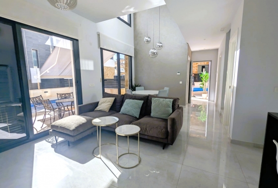 Herverkoop - Villa - Orihuela Costa - Costa Blanca