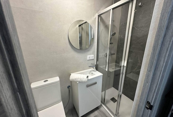 Resale - Apartment / flat - Torrevieja - Centro