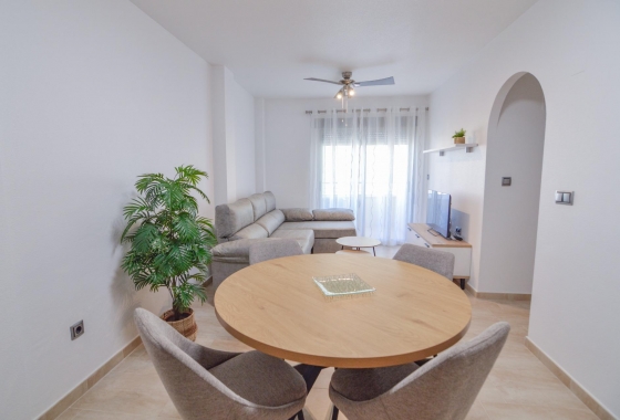 Resale - Apartment / flat - Torrevieja - Playa del Cura